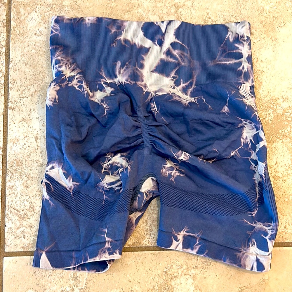 Scrunch butt workout shorts
